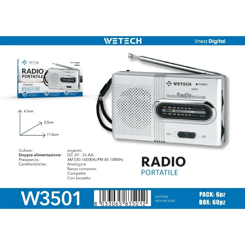 Radio portatile compatta, di colore argento, con ricevitore analogico FM/AM, antenna telescopica, altoparlante integrato e funzionamento a batteria, ideale per l’uso domestico, in cucina o in