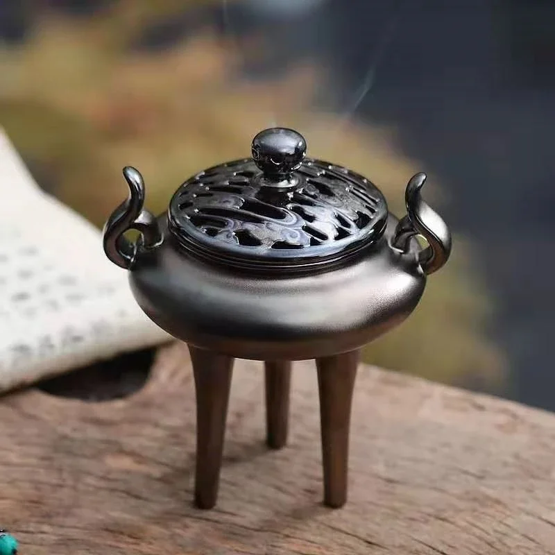 Ceramic silver high three-foot tripod incense burner ceramic aromatherapy burner household indoor plate incense burner ornament