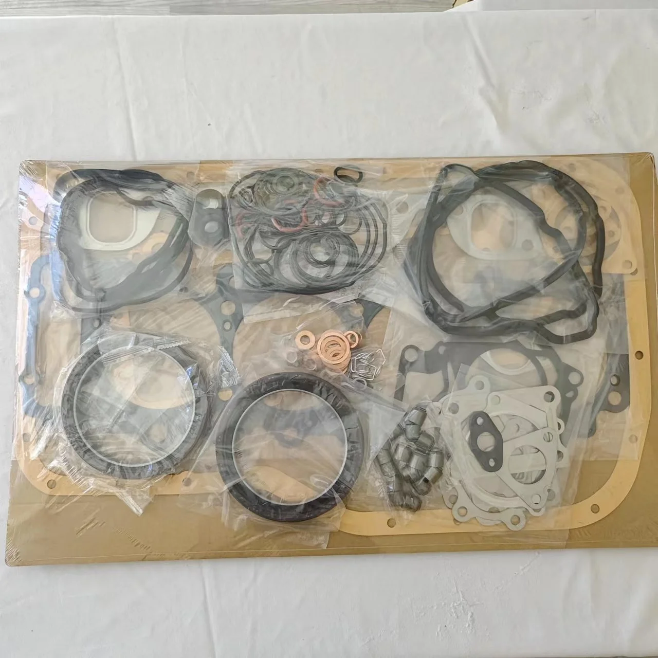 Hot Sale4hk1 Engine Gasket Kit for Isuzu 4HK1 Cylinder Head Gasket 5-87814-985-1 5-87815-199-1 5878149851