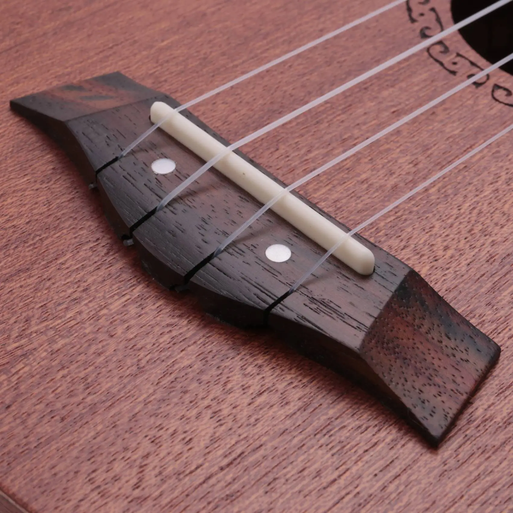 

Укулеле ABVB 21 дюйм, сопрано, для начинающих, гитара-укулеле, гриф из красного дерева, точная настройка струн, 4 струны, деревянное укулеле