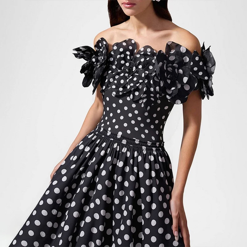 New Sexy Off The Shoulder Bandeau Polka Dot Print Swimwear Women One Piece Swimsuit Female Bathing Suit Ruffle Monokini SwimWear
