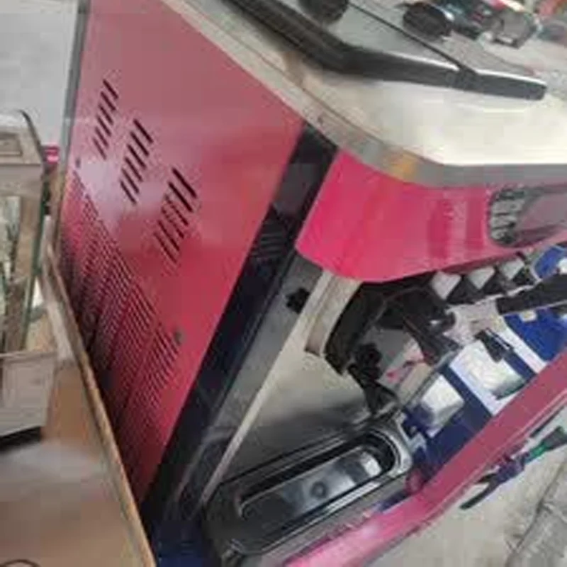 

Трехвкусовая настольная коммерческая машина для мягкого мороженого из нержавеющей стали с сертификатом CE