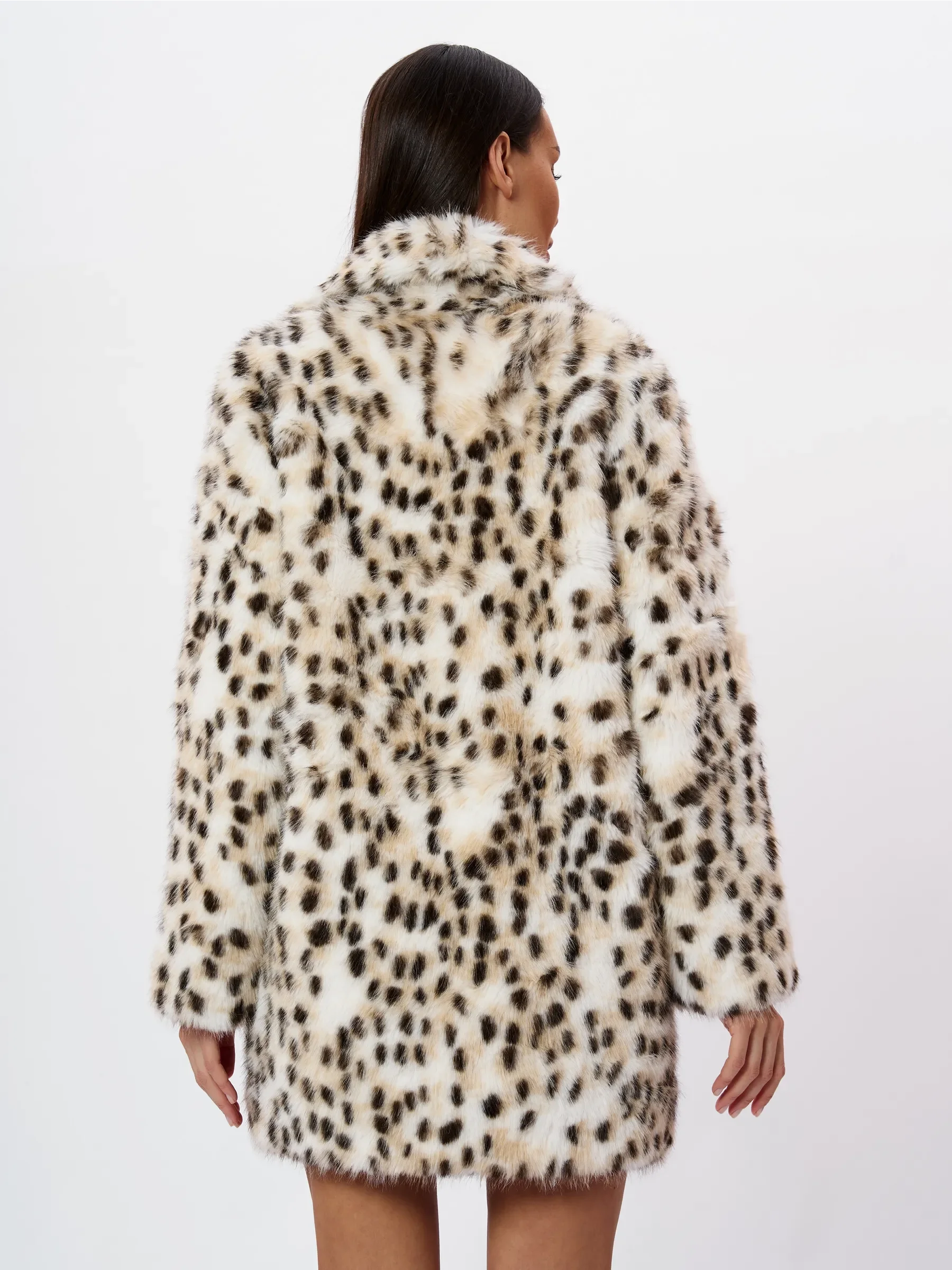 LIMO Ladies Leopard Faux Fur Jacket Big Collar Open Front Casual Loose Fit Fashion Plush Outer Coat