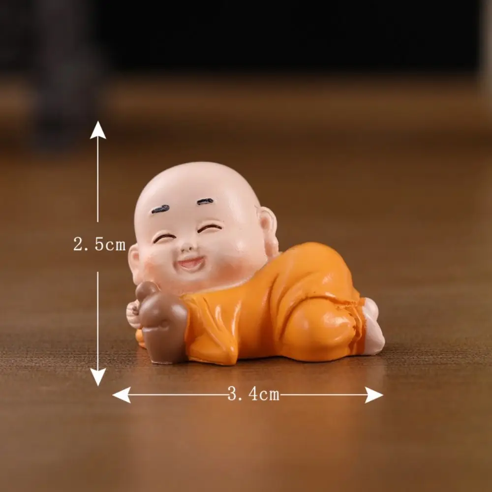 Naughty Mini Car Decoration Resin Crafts DIY Micro Landscape Garden Trinkets Mini Figurine Buddha Ornaments Small Ornament