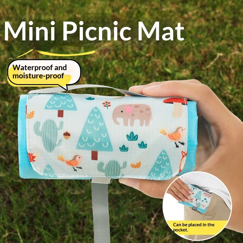 

Pocket Size Beach Mat Picnic Blanket Sandproof Waterproof Moisture Proof Non Slip Portable for Outdoor Camping Travel Use