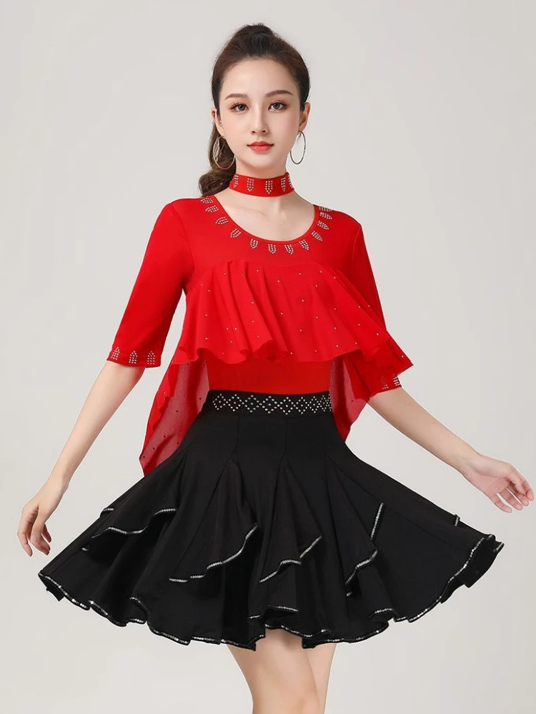 elegant-round-neck-sparkling-rhinestone-tail-fairy-top-for-latin-dance-high-end-performance-shirt-teacher's-square-dancewear