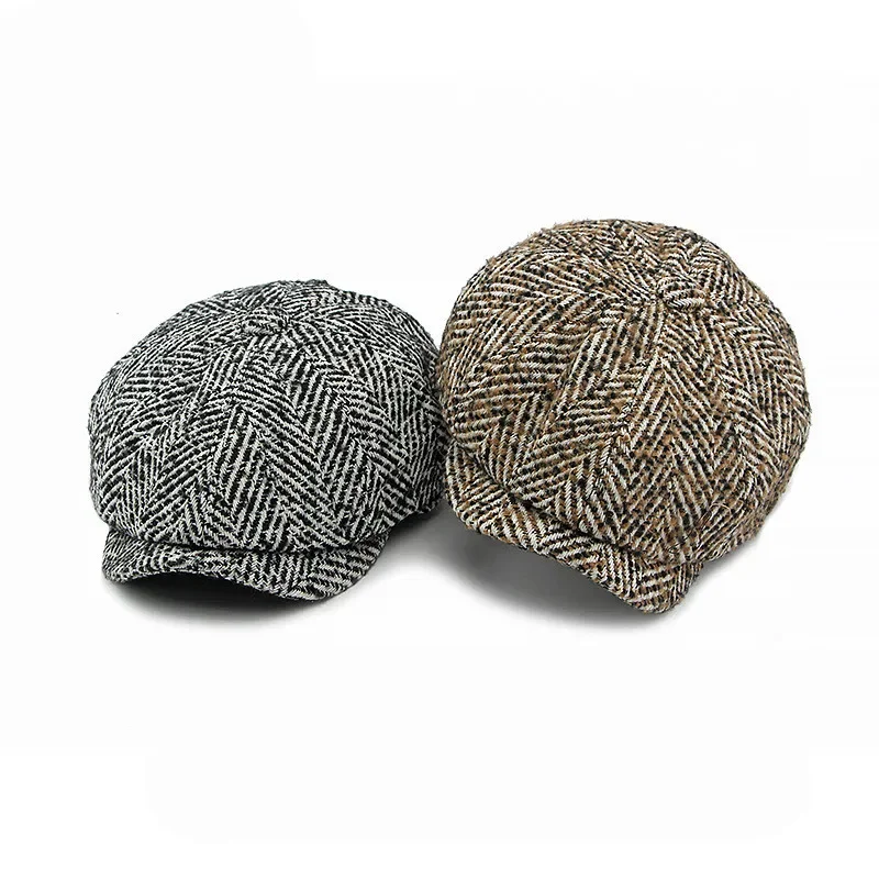Autumn and Winter Polyester Striped Warm Newsboy Caps Flat Peaked Cap Men and Women Painter Beret Hats 171