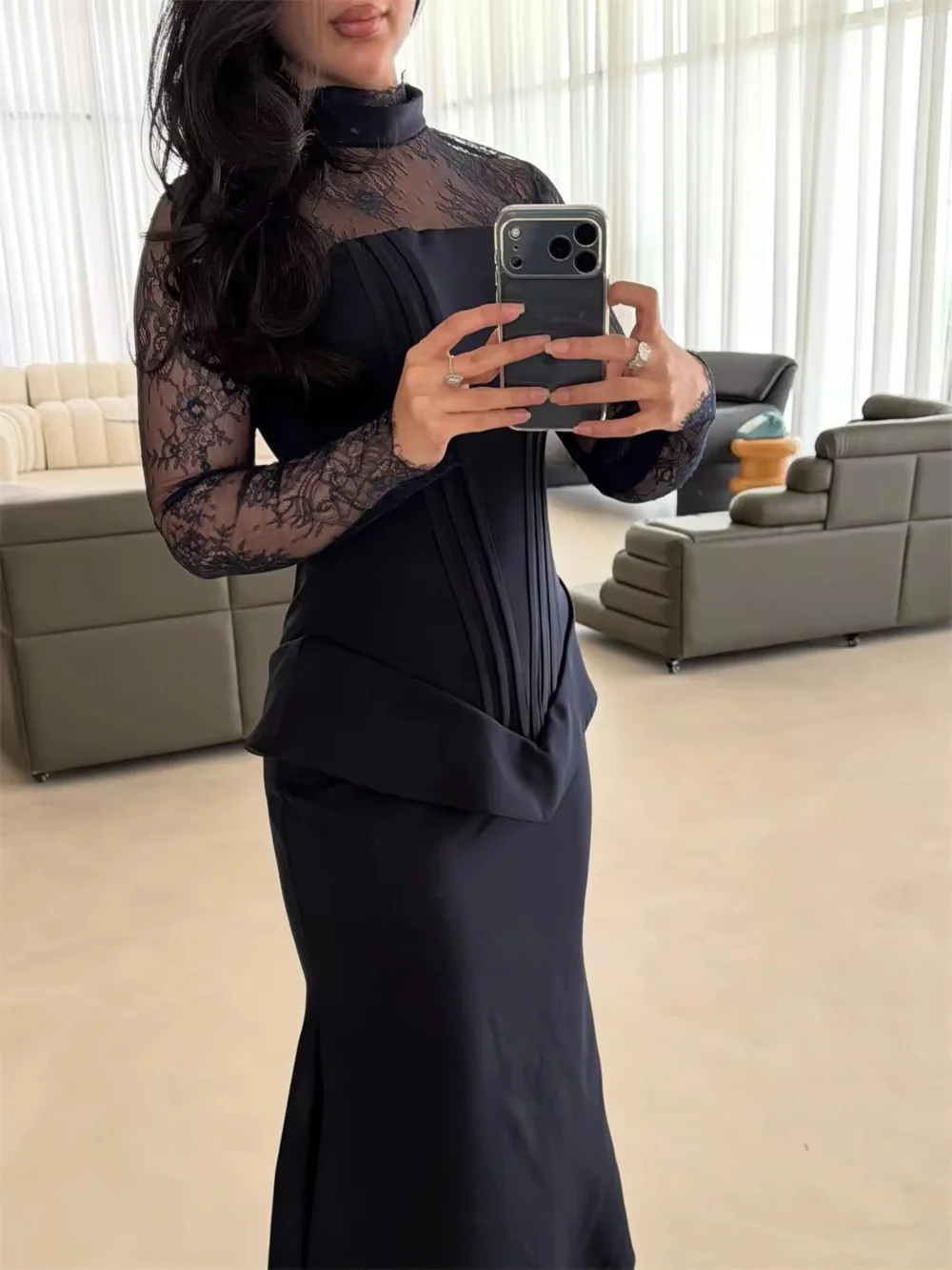 

Black Lace Long Sleeves Bespoke Occasion Gown Evening Dresses Pastrol Unisex Jersey Retro Dubai Saudi Arabic Prom Customized