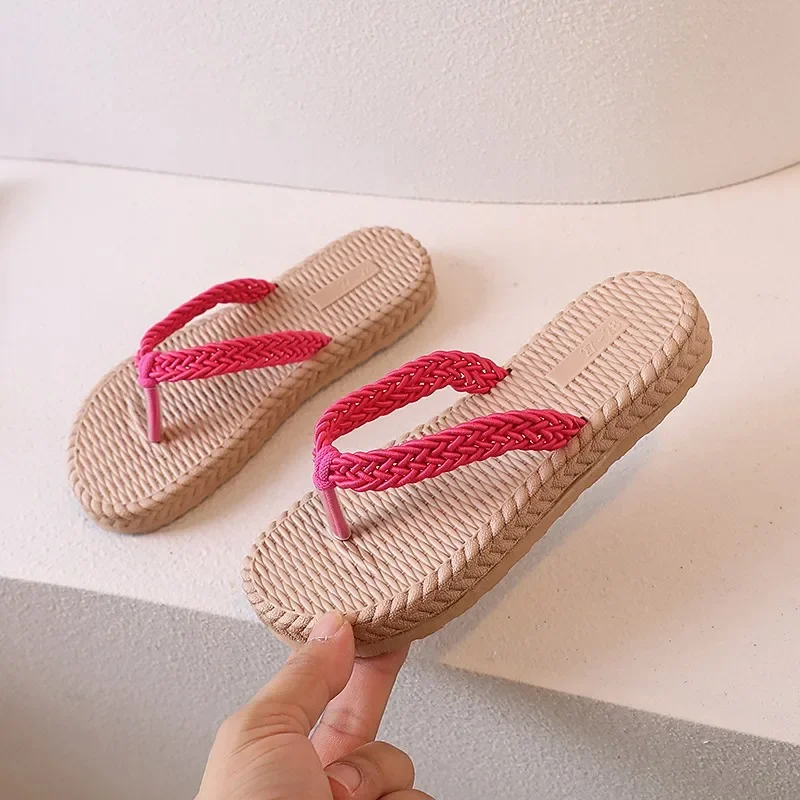 

Children girls Slippers 2024 Summer New Fashion Comfortable Soft Sole Holidat Style Flip Flop Non-slip Outside Wear Beach Shoes