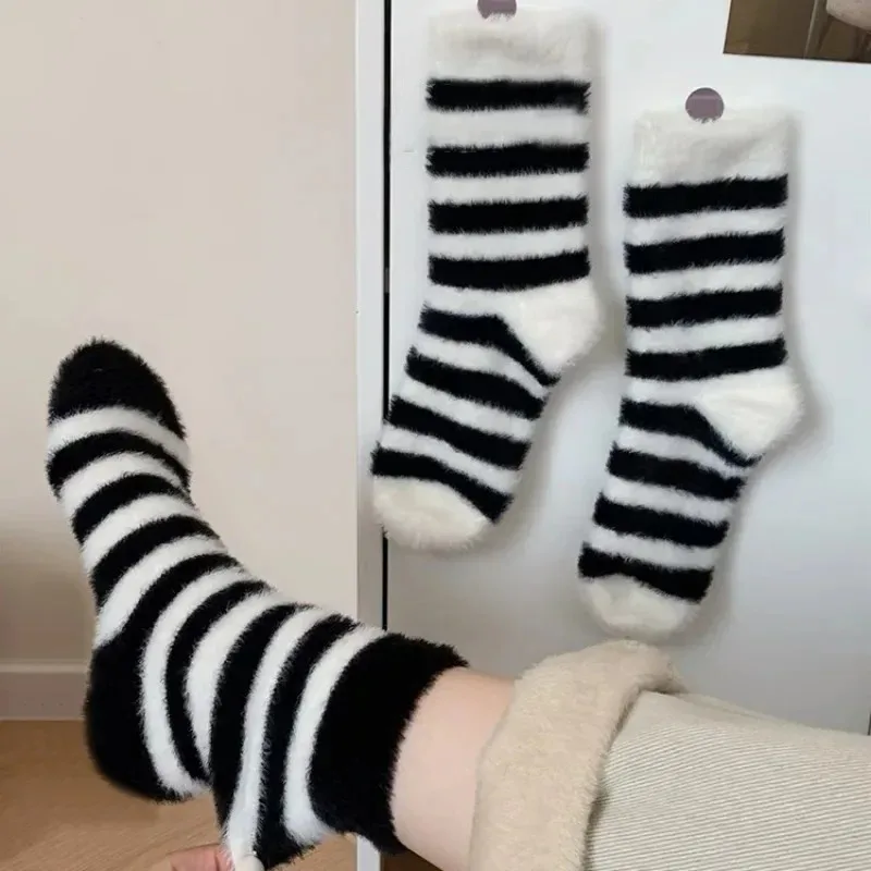 Striped Mink Plush Socks for Women Girl Mid Tube Stockings Warm Coral Velvet Sleep Floor Sock Winter Thermal Slipper Funny Sox