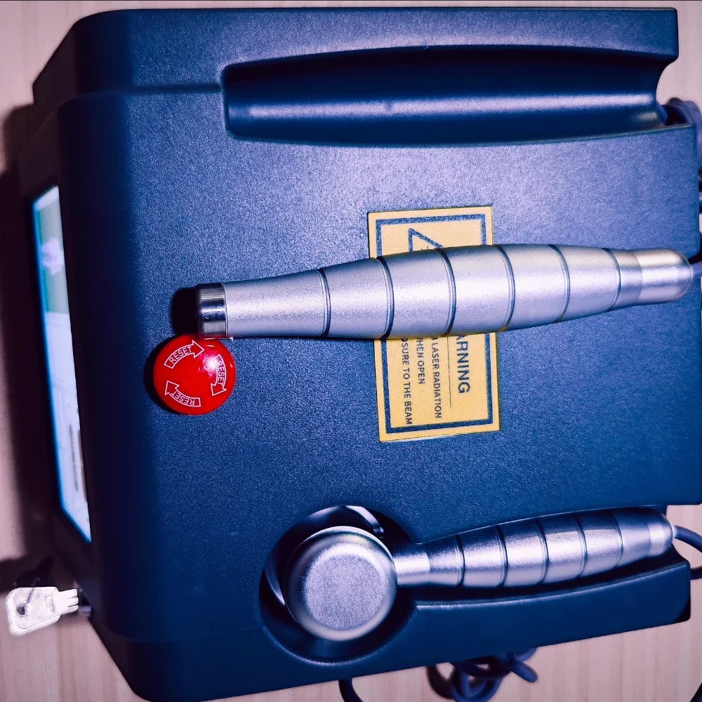 Elektro-Laser-Therapiegerät in medizinischer Qualität, 1055 mW, Dual-Sonde-LLT-Behandlung für Sehnenentzündung, Bursitis und chronische Schmerzen