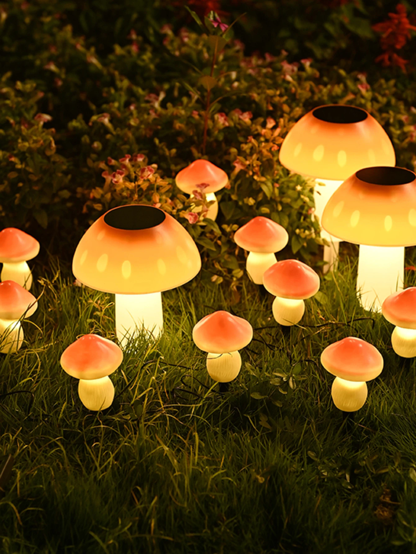 

Solar Mushroom Night Light Outdoor Courtyard Garden Balcony Layout New Lawn Waterproof Landscape Decoration Color Light