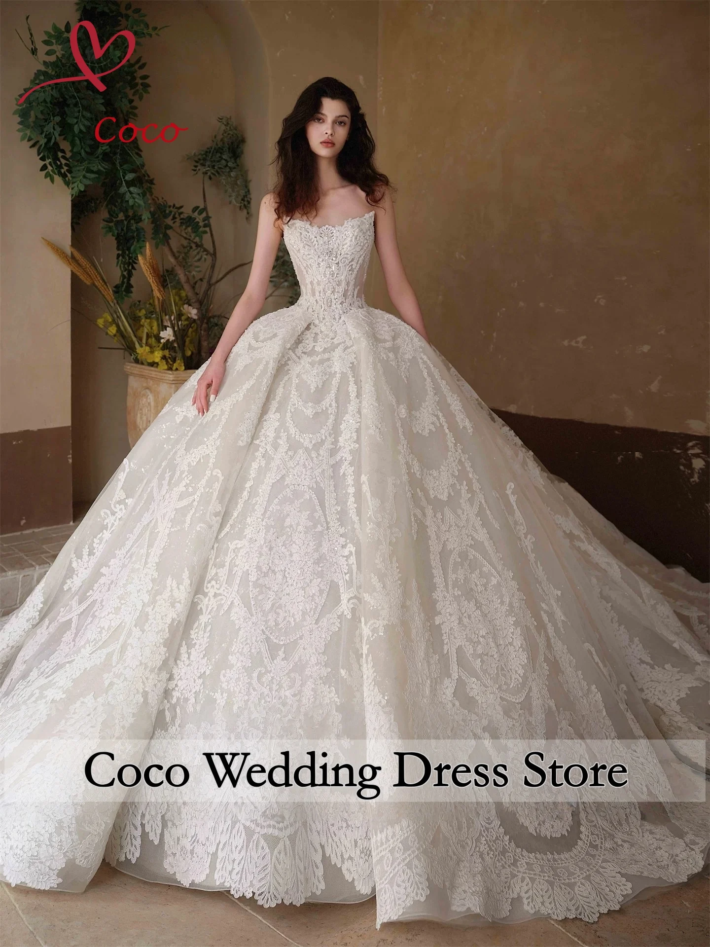 Customised White Exquisite Delicate Sparkly Bridal Party Wedding Dress Bridal Gowns Organza Organza Sequined Pearls Strapless