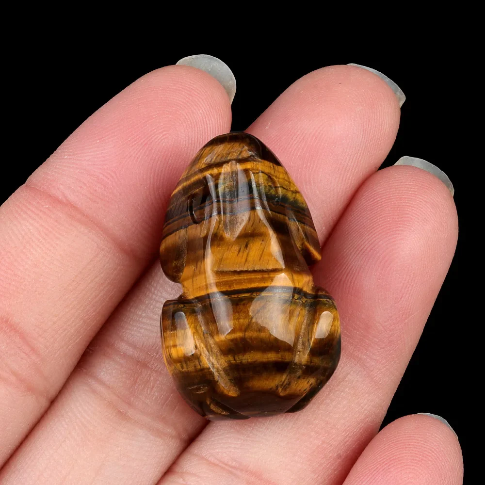 1 Inch Mini Size Natural Chakra Quartz Tiger Eye Stone Carved Crystal Reiki Healing Frog Statue Animal Figurine Home Decoration