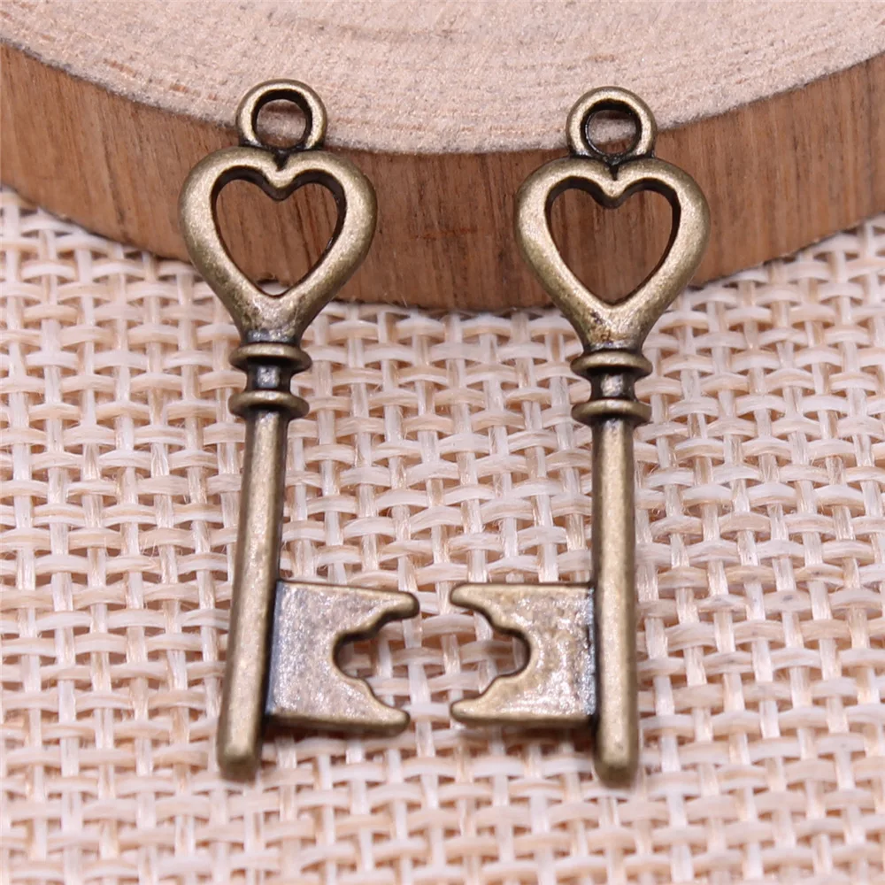 20pcs 28x8mm 2 Colors Antique Silver Color Antique Bronze Color Heart Key Charms Pendant For DIY Making Jewelry