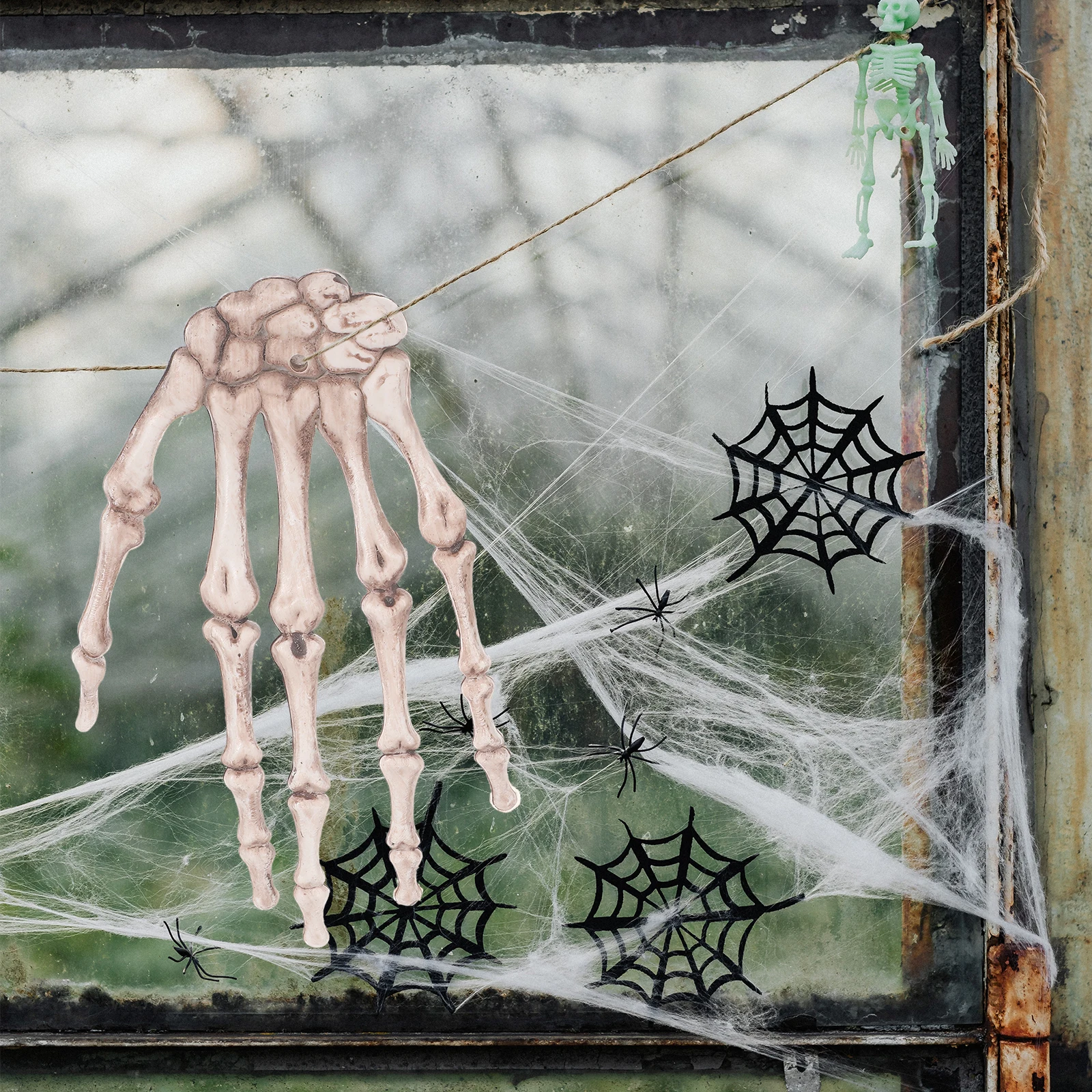 

Hand Resin Scary Hand Bones Decorations For Halloween Party Haunted House Bar Ktv Indoor Outdoor Hanging Pendant