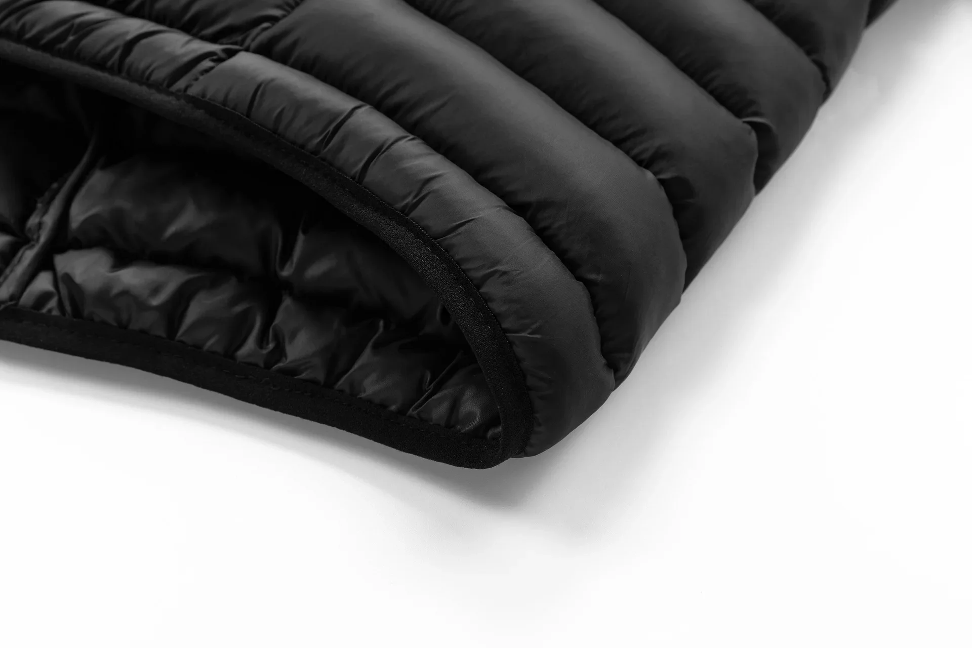 Mens Quilted Warm Parkas White Duck Down Padded Winter Jacket Hooded Mens Puffer Jacket Waterproof Lightweight Outdoor Outwear