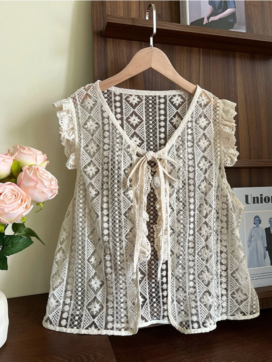 

Ретро-жилет в японском стиле с кружевной отделкой и поясом, женская верхняя одежда для многослойных образов, с богатой отделкой, V-образный вырез, стандартная длина