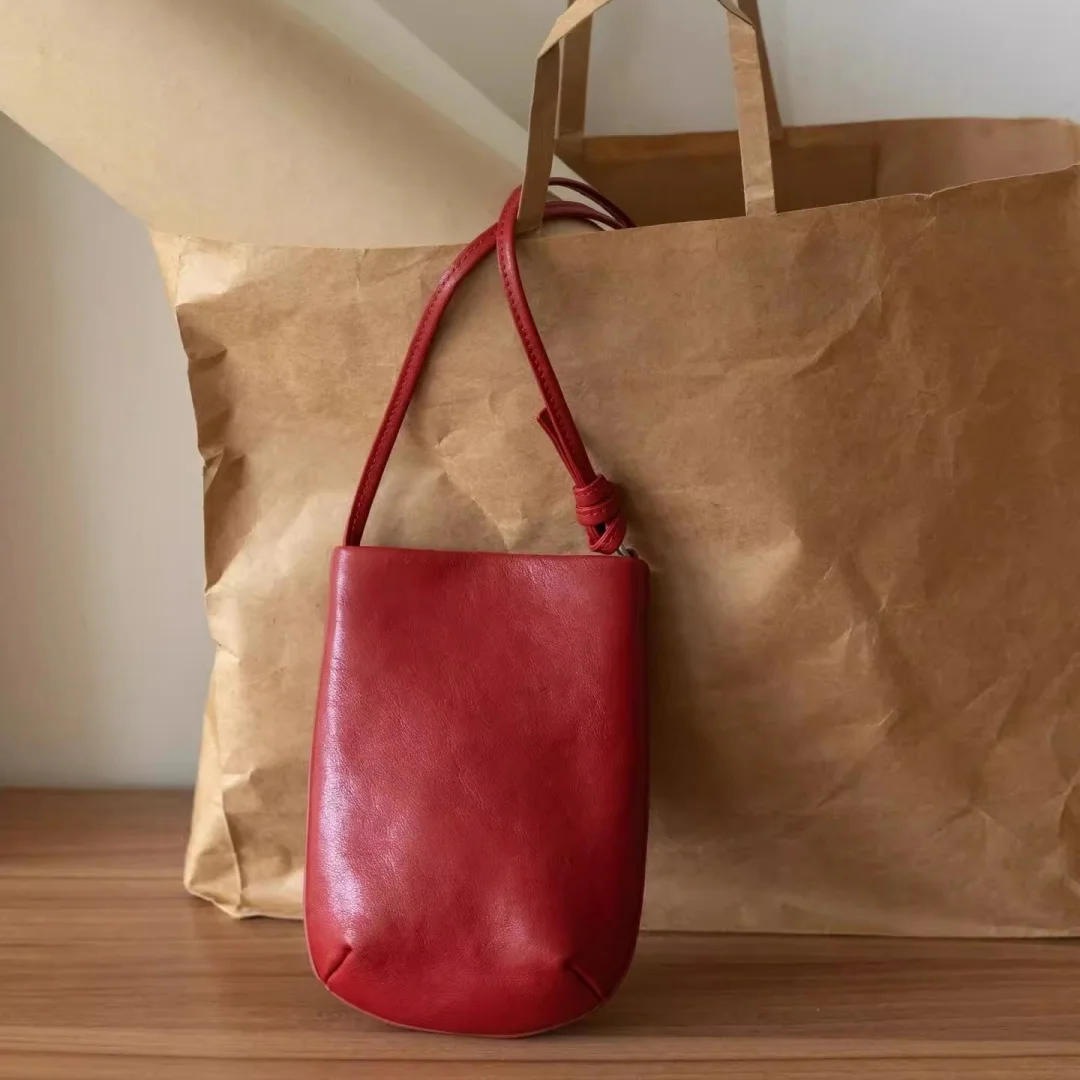 New Retro Ankara Red Crossbody Bag Niche Design High-End Phone Bag Versatile Doudou Bag Small Square Bag Holiday Gift Luxury