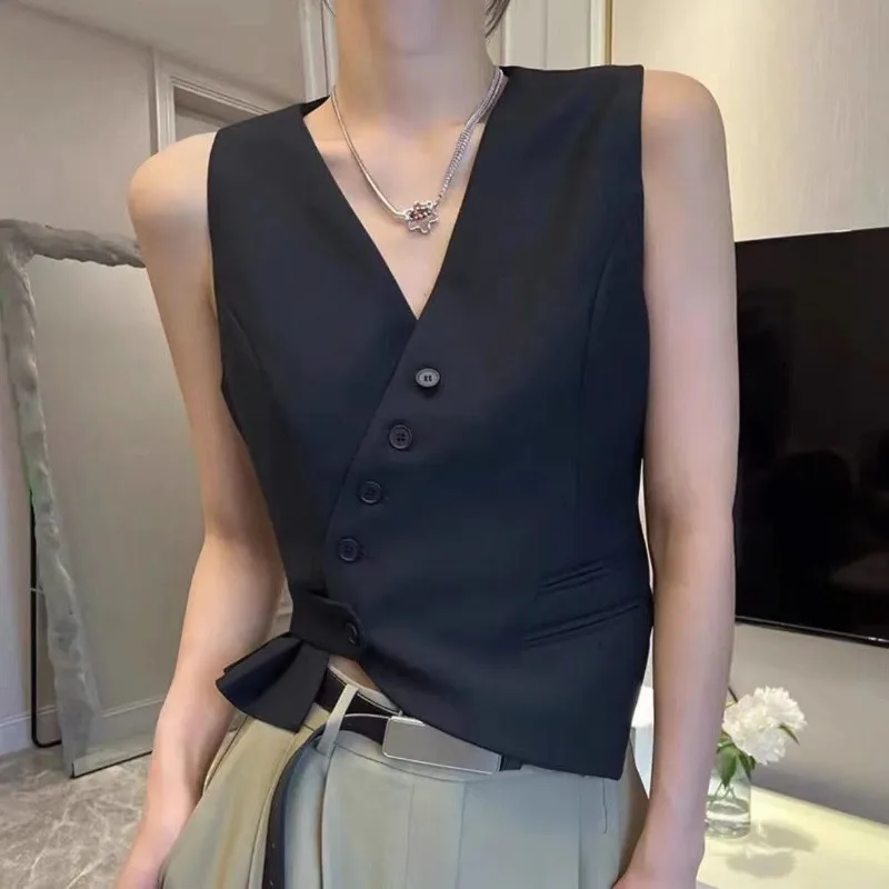 

HOUZHOU Casual Black Blazer Vest Women Summer Korean Fashion Cropped V-neck Sleeveless Jacket Chic and Elegant Tops Aesthetic