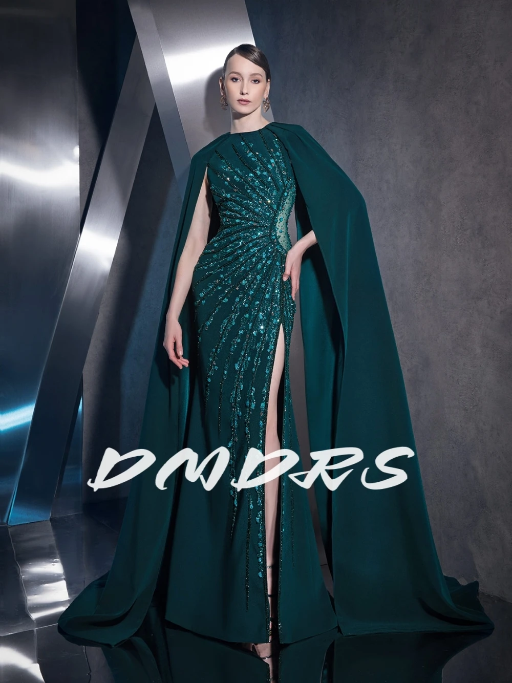 

Noble Long Sleeve Cape Evening Dress Beaded Sexy Slit Prom Gown Customized Elegant Sparkly Mother Of The Bride Dresses