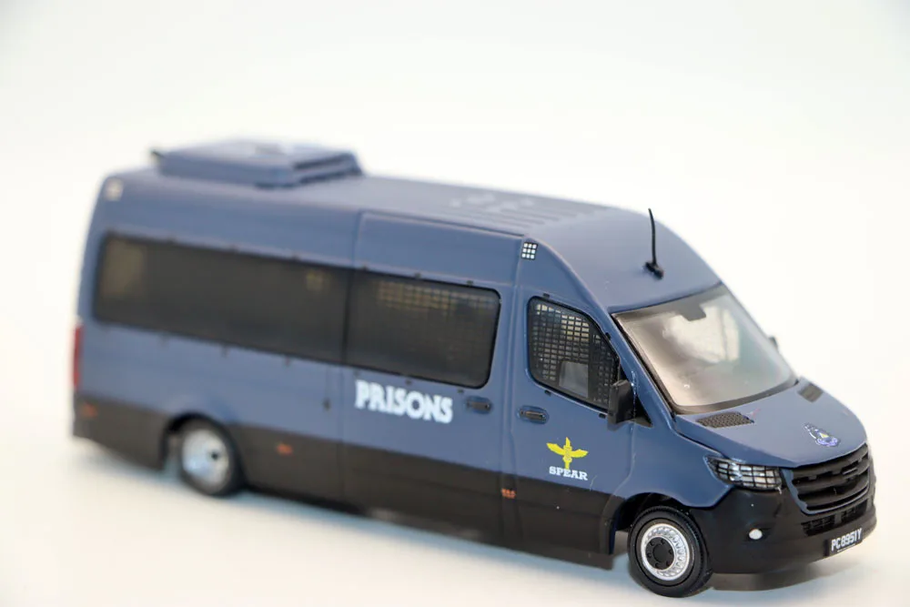 ERA Car 1/64 Scale Sprinter Spear Command Vehicle Singapore Prisons Emergency Metal Diecast Alloy Toy models for collection gift