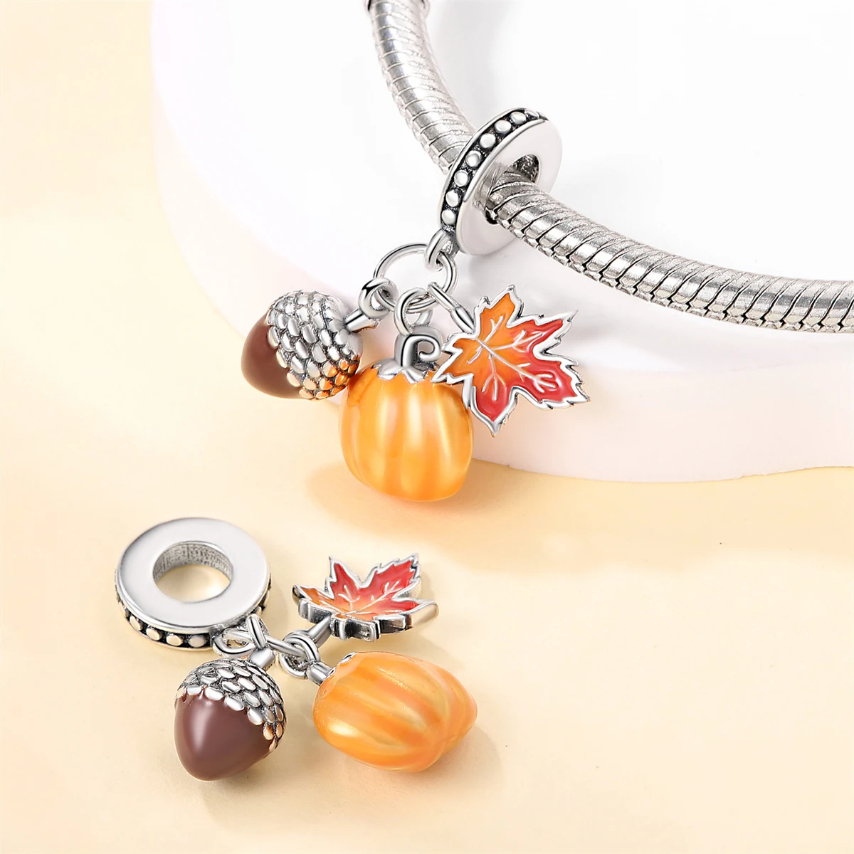 925 Silver Color Fashion Squirrel Maple Leaf Honey Autumn Series Charms Bead Fit 3mm 925 Original Bracelets Fine DIY Jewelry