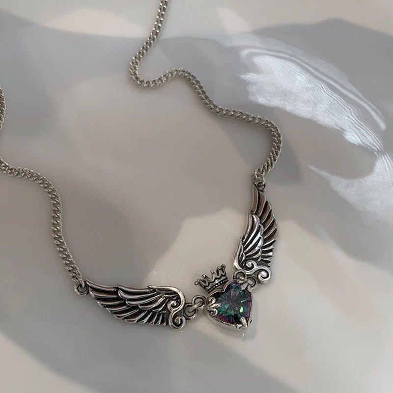 Vintage القوطية القلب تاج أجنحة الملاك قلادة قلادة المرأة موضة حساسة الحب على شكل المناجد زوجين قلادة #5