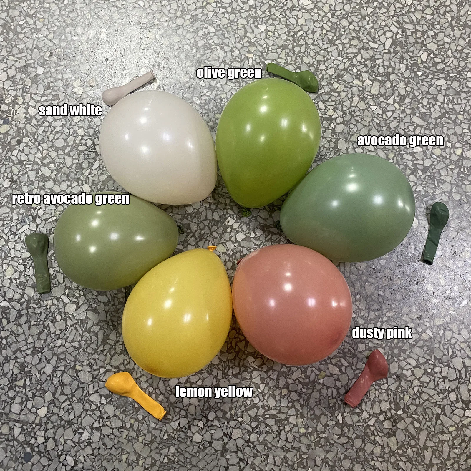 Decorazioni per 70° compleanno da donna, verde salvia, decorazioni per 70° compleanno, striscione di buon compleanno, palloncini verdi e oro, corona, fascia con frange, tovaglia per torta per 70 Decorazioni per 70° compleanno da donna, verde salvia, decorazioni per 70° compleanno, striscione di buon compleanno, palloncini verdi e oro, corona, fascia con frange, tovaglia per torta per 70