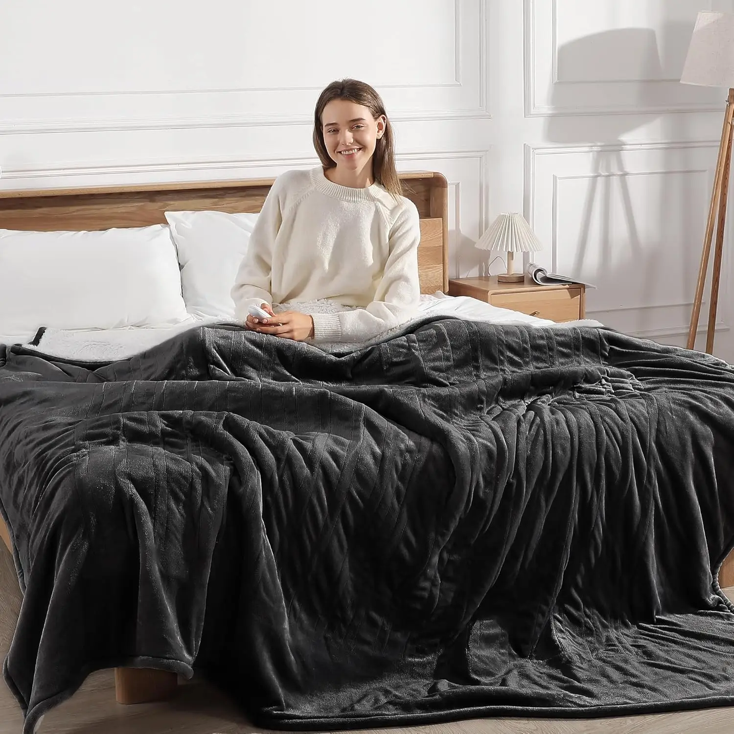 

Queen Size Electric Heated Blanket with Dual Controllers, 5 Heat Levels, Auto Shut-Off, Machine Washable - Charcoal Grey