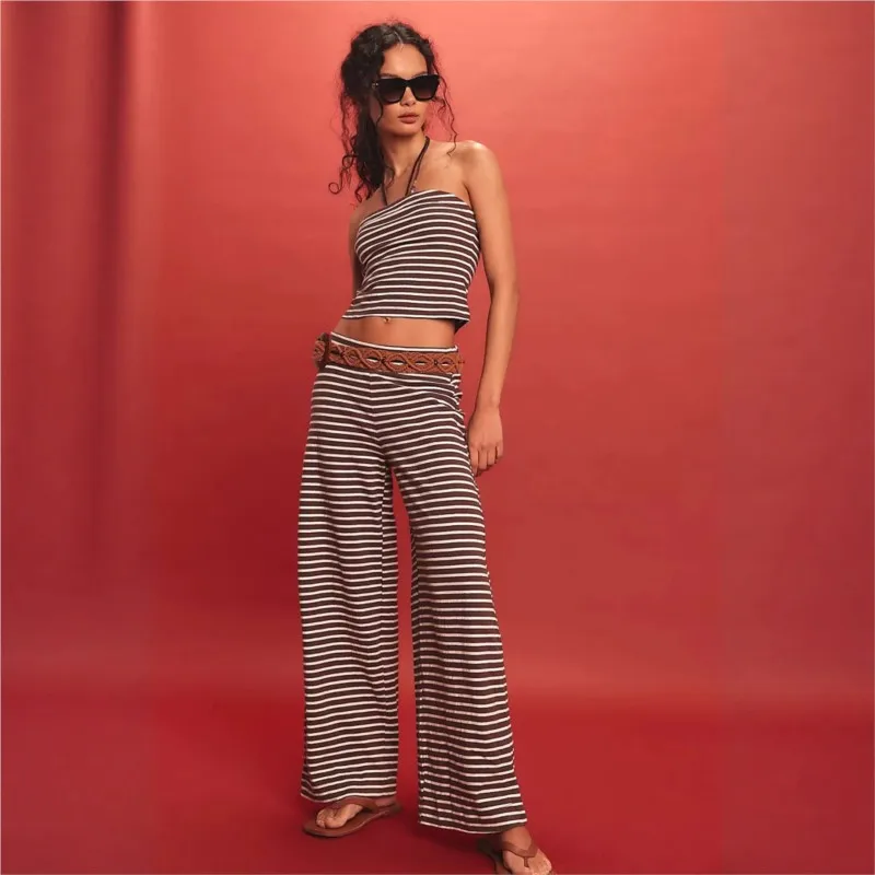 

2025 Women's Striped Crop Top & High-Waist Leggings Set Color-Block Lounge Outfit Breathable Stretch Fabric Comfort Daily Wear