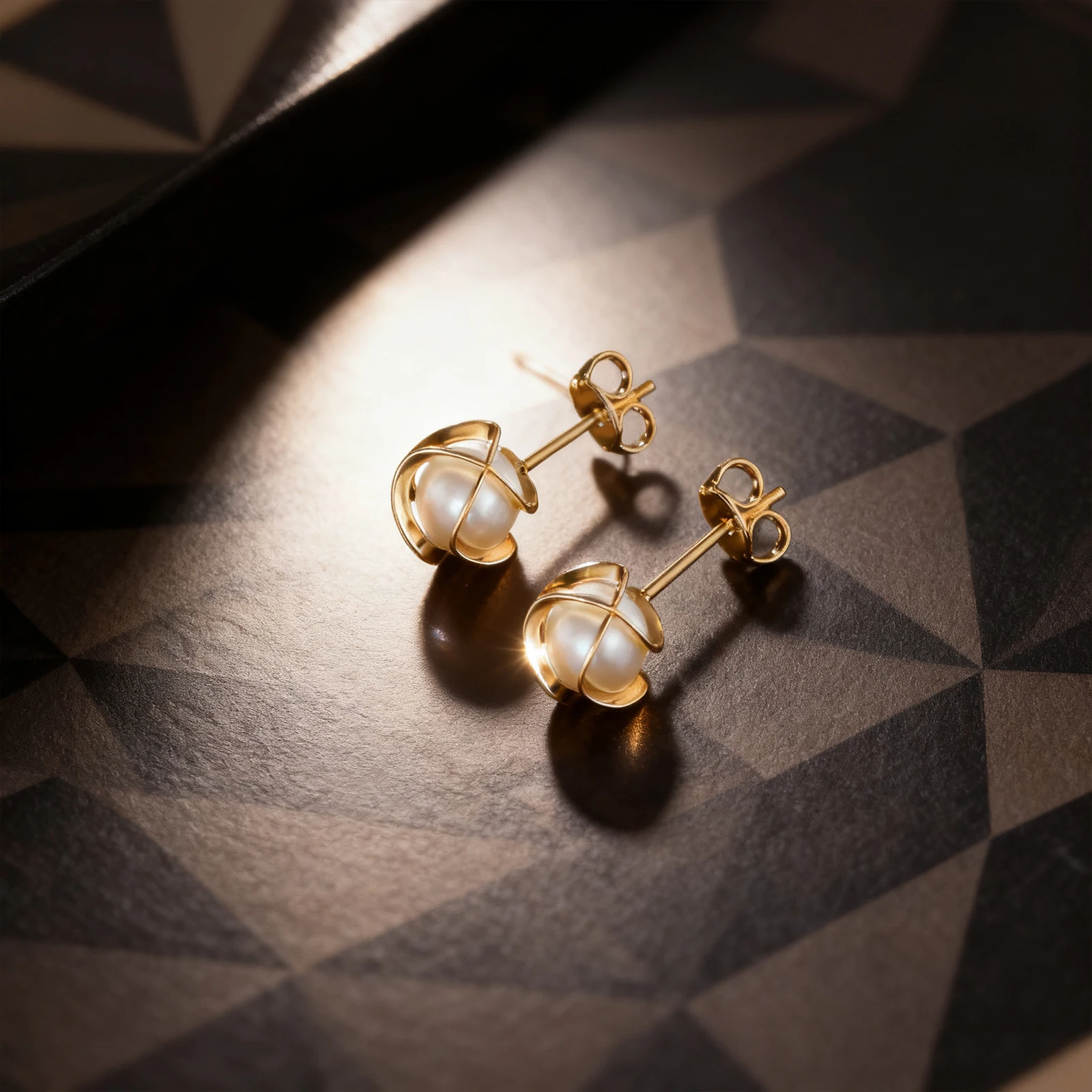 أقراط لؤلؤ مطلية بالذهب عيار 18 قيراط بتصميم قفص ملتوي، وإكسسوارات عصرية أنيقة على الطراز القديم، هدية مثالية للعرائس