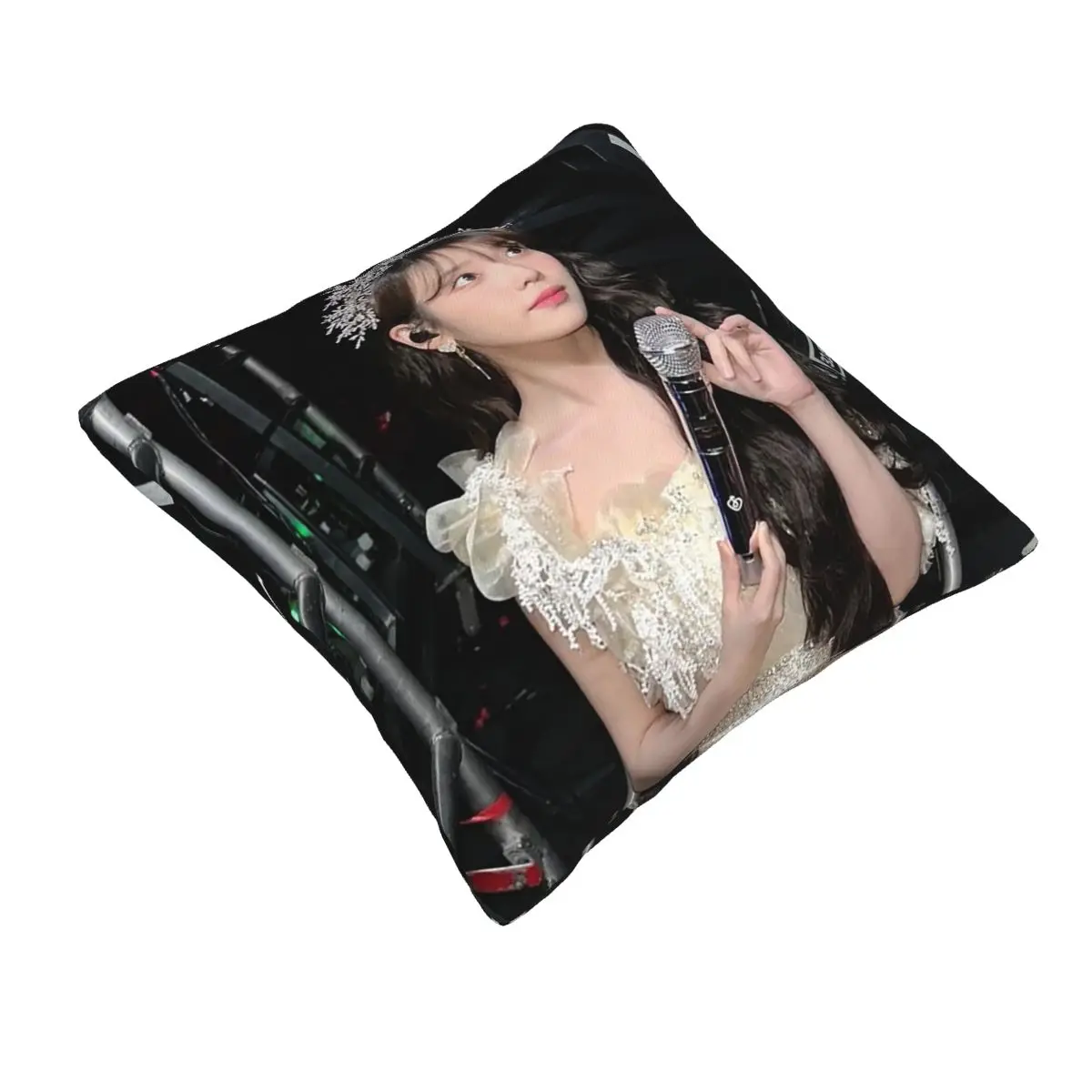 IU Lee Ji-eun Korean Actress I-idol Square Pillowcase Pillow Cover Cushion Zip Decorative Comfort Throw Pillow for Home Bedroom