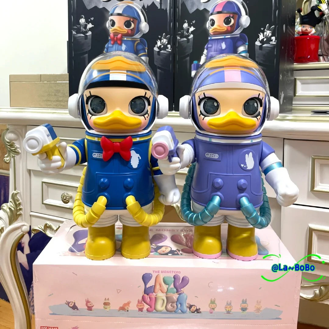 Genuine Space Molly Disney Donald Duck Daisy Fashion Play Big Baby Anime Action Figure Cartoon Collection Model Toys Kawaii Gift