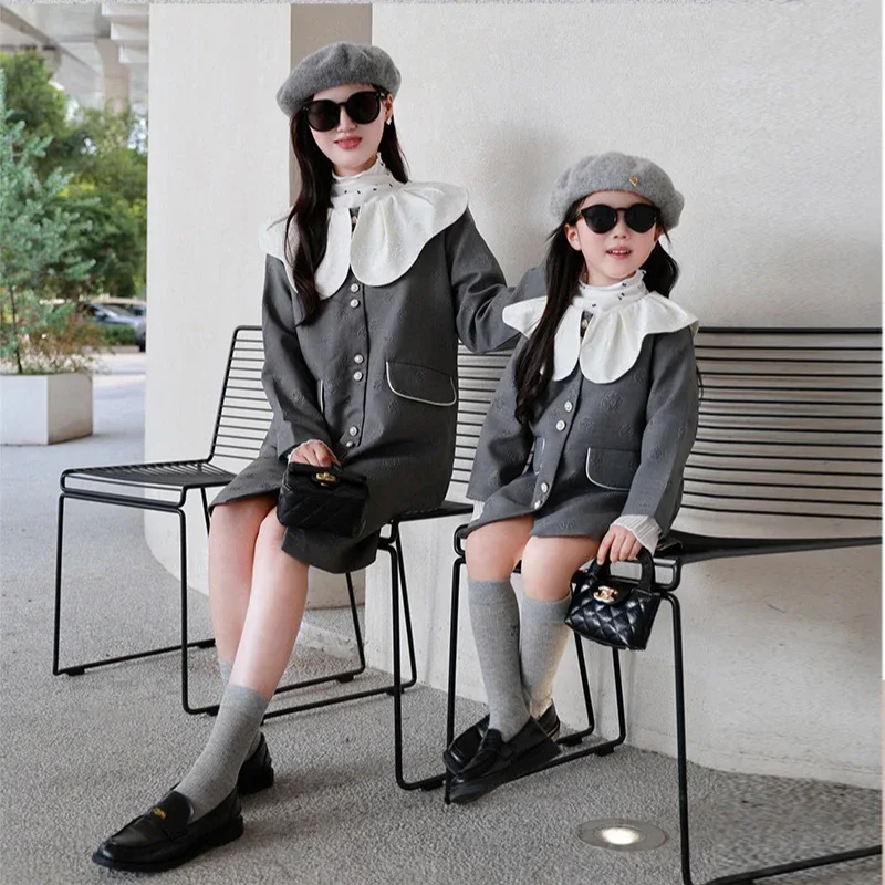 Mother and Daughter Equal Dress with Big Collar Mom and Sbaby Girls Matching Long Coat Fashion Mummy and Me Jacket Women Clothes