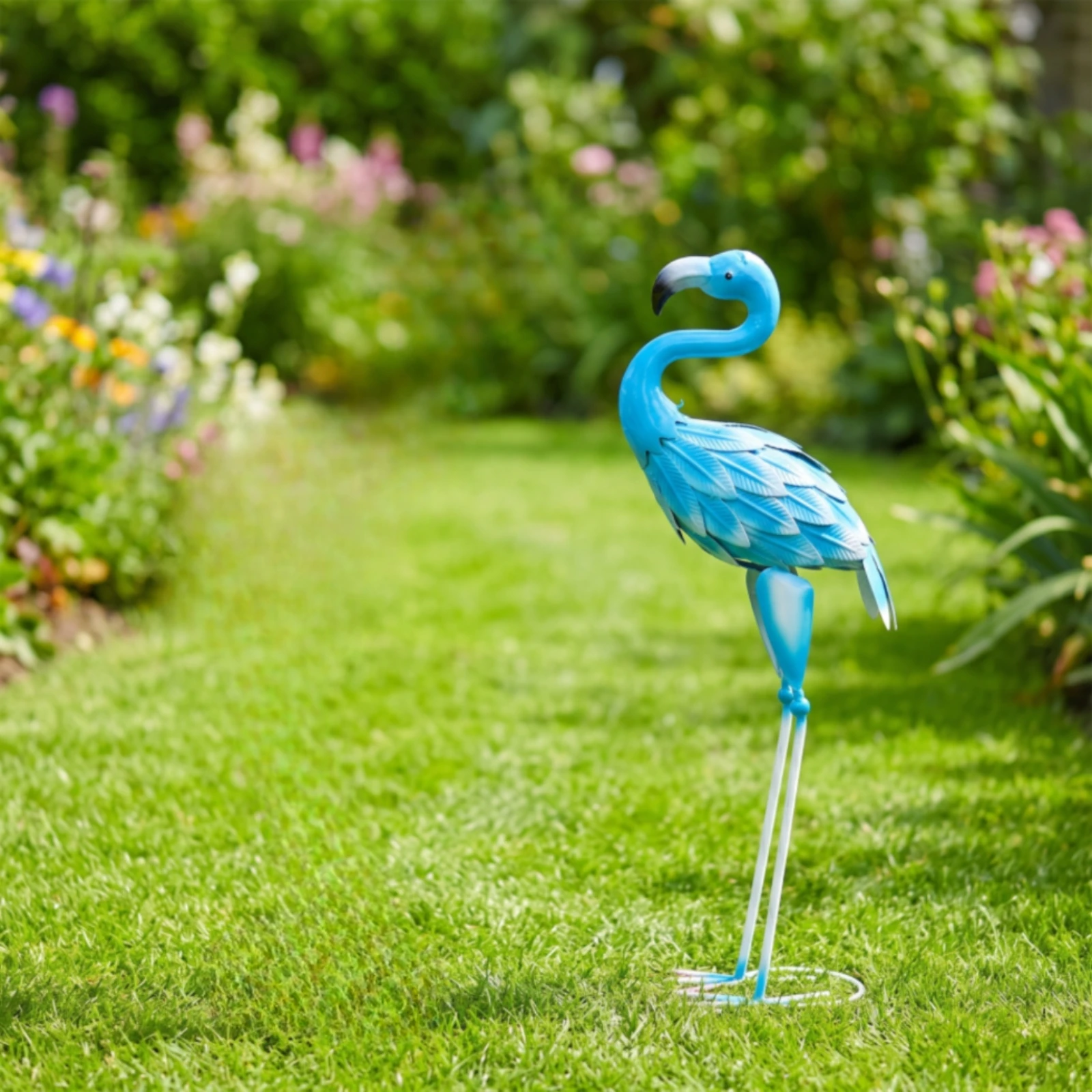Flamingo Statue Stable Metal Flamingo Bird Statue Long-Lasting Bird Sculpture Realistic for Gardeners, Garden, Patio