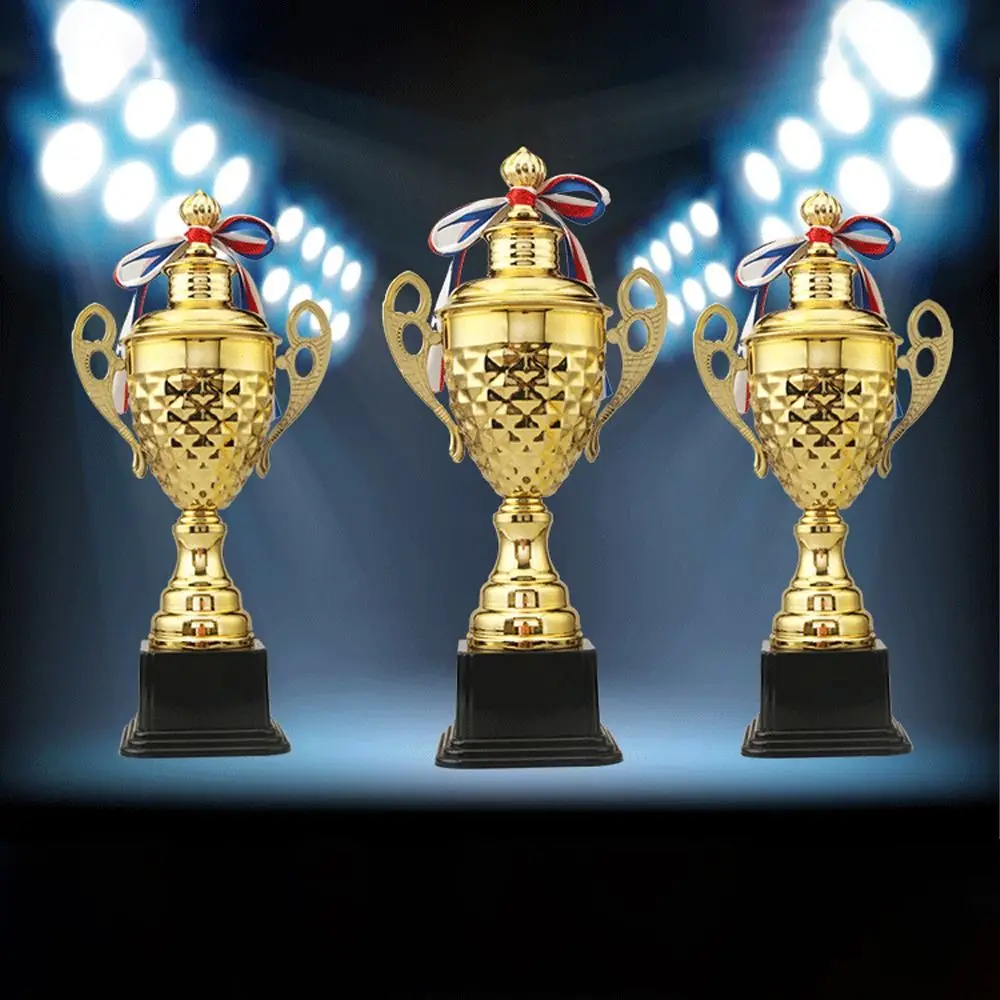 

Gold Trophy Awards Metal Model Craft Souvenirs Large Prize Cup School Rewarding Supply Competition Soccer Winner Award Trophy