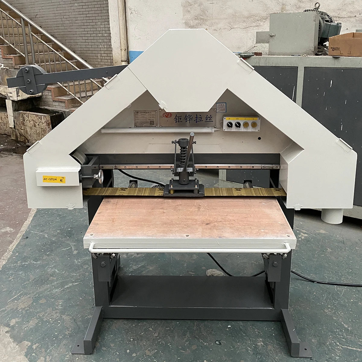 Best Price Long Belt Hairline Stainless Steel Polishing Machine For Metal Iron Aluminum