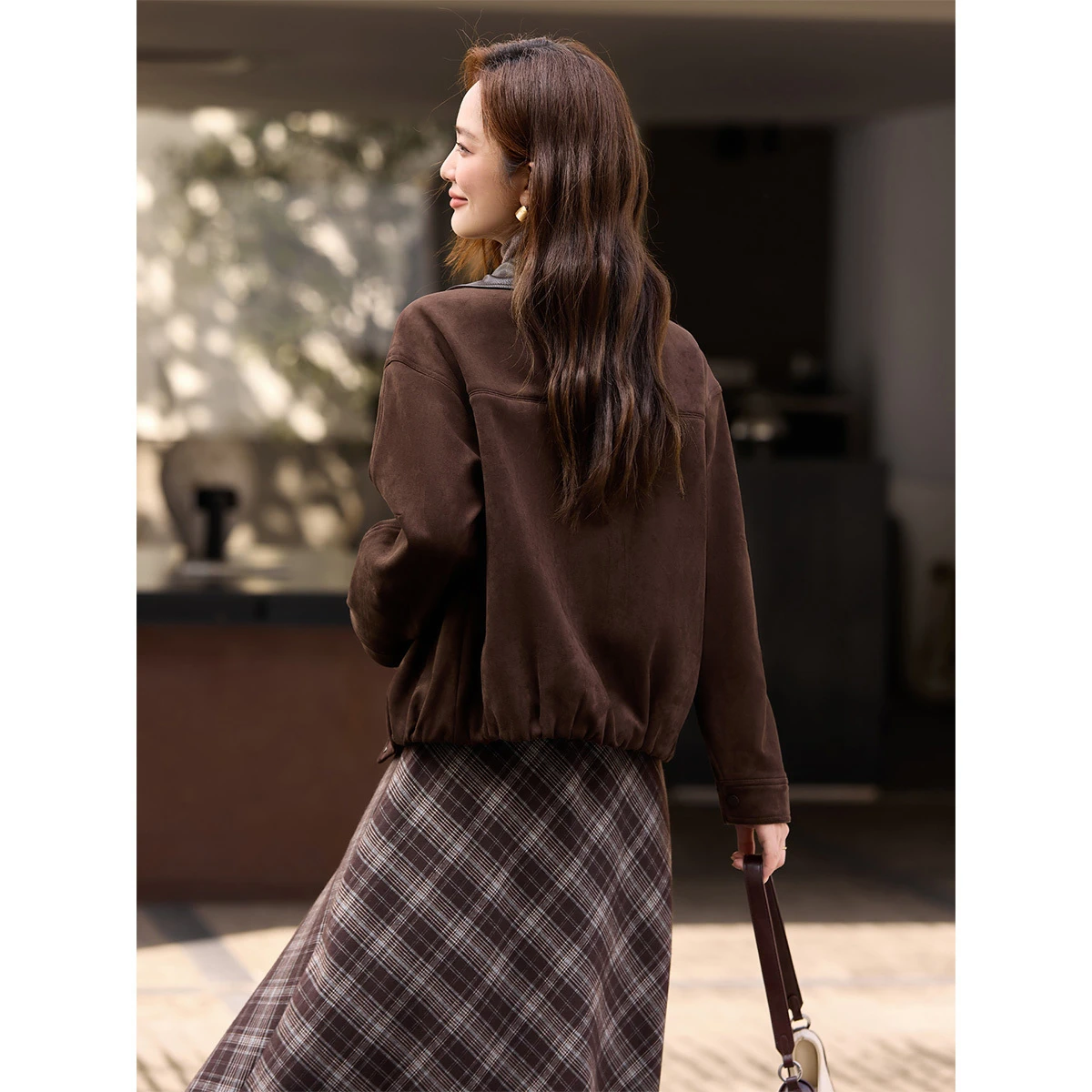 VIMLY 빈티지 여성 재킷 2025 브라운 플리스 안감 스플라이싱 가죽 칼라 코트 두꺼운 따뜻한 여성 겨울 의류 A3529