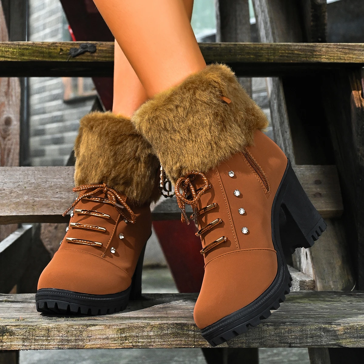 

Весенне-зимние женские ботинки, новинка 2024, ботильоны на шнуровке, модная обувь на высоком каблуке, женские теплые плюшевые ботинки со стразами