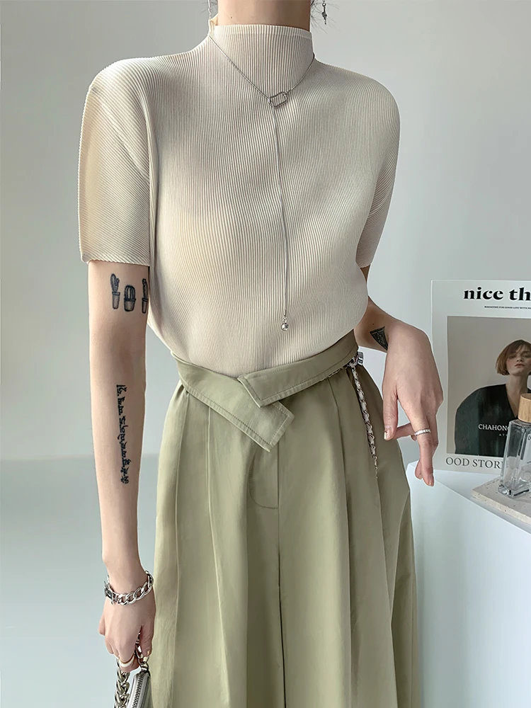 Miyake Pleated Short Sleeve Solid Color Tops Women 2023 Summer New Korean Y2k Style Causal Elegant Turtleneck Diaper T-shirt