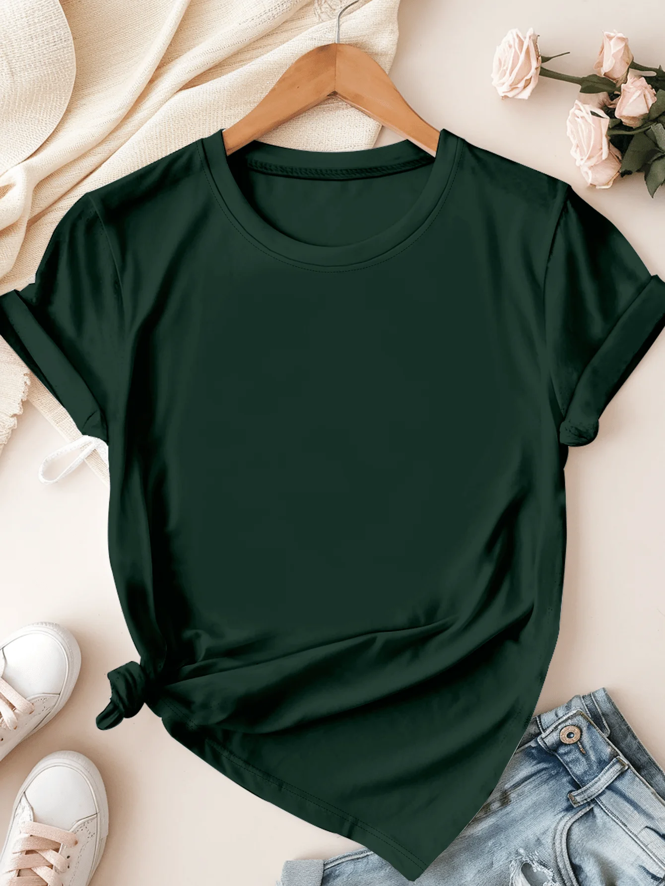 

Женская темно-зеленая однотонная футболка больших размеров, свободный топ с круглым вырезом и короткими рукавами