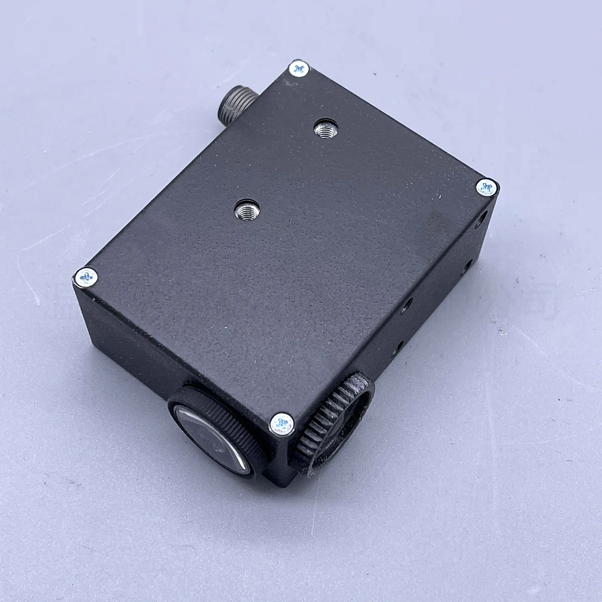 

Датчик цветной этикетки Tlu-115 TLU115