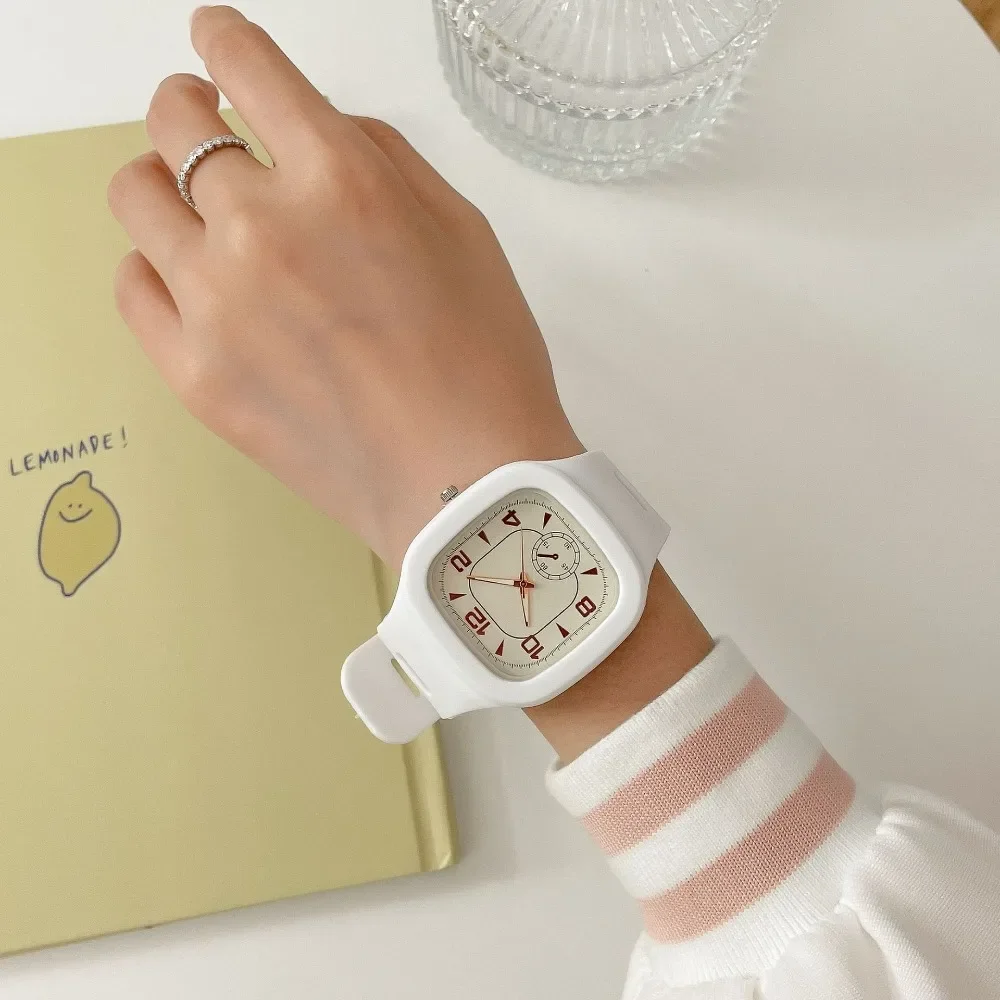 New Cute Pink Square Watch Women Casual Sport WhiteWatches Silicone Band Quartz Wristwatches Ladies Gilrs Students Watch Reloj