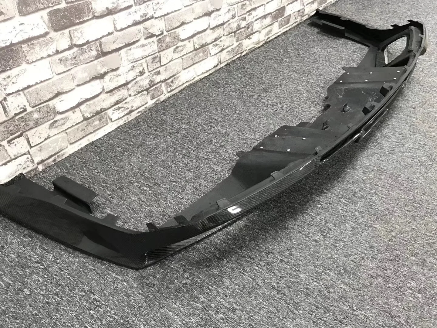 Car Body Kit Bumper Front Lip Diffuser Side Skirt Spoiler for Ford Mustang GT350 GT500 Body Kit！ 3