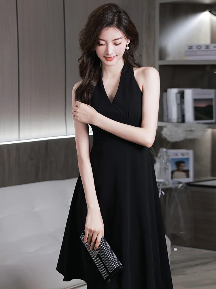 Black small evening dress, women can wear banquet style satin short dress, light luxury, niche, high-end