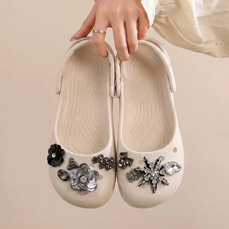 Luxury Rhinestore Snowflake Decorat Clogs Women Summer 2026 Elegant Glitter Flower Thick Sole Beach Slippers Woman's EVA Sandals view 6
