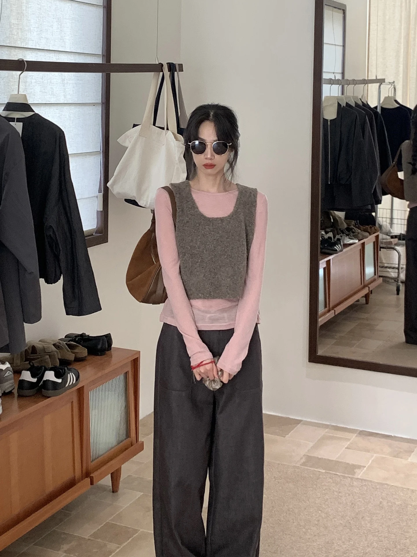 

Корейский модный комплект из двух предметов: розовая футболка с длинным рукавом и жилет, женская осенняя новинка, повседневный, удобный