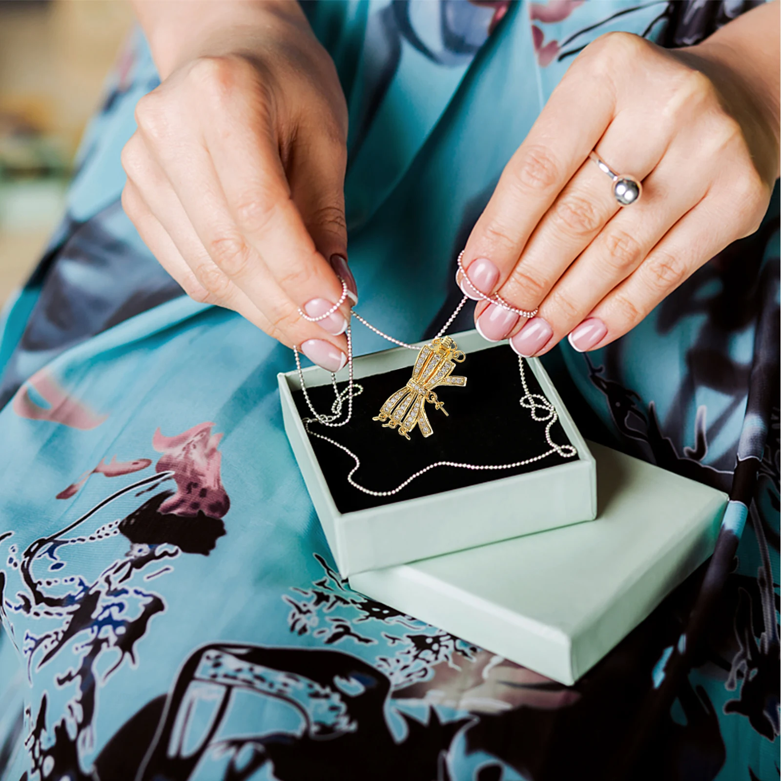 

2Pcs Necklace Clasps Separator Alloy Connector DIY Supplies Golden Layered Necklace Accessories Jewelry Making