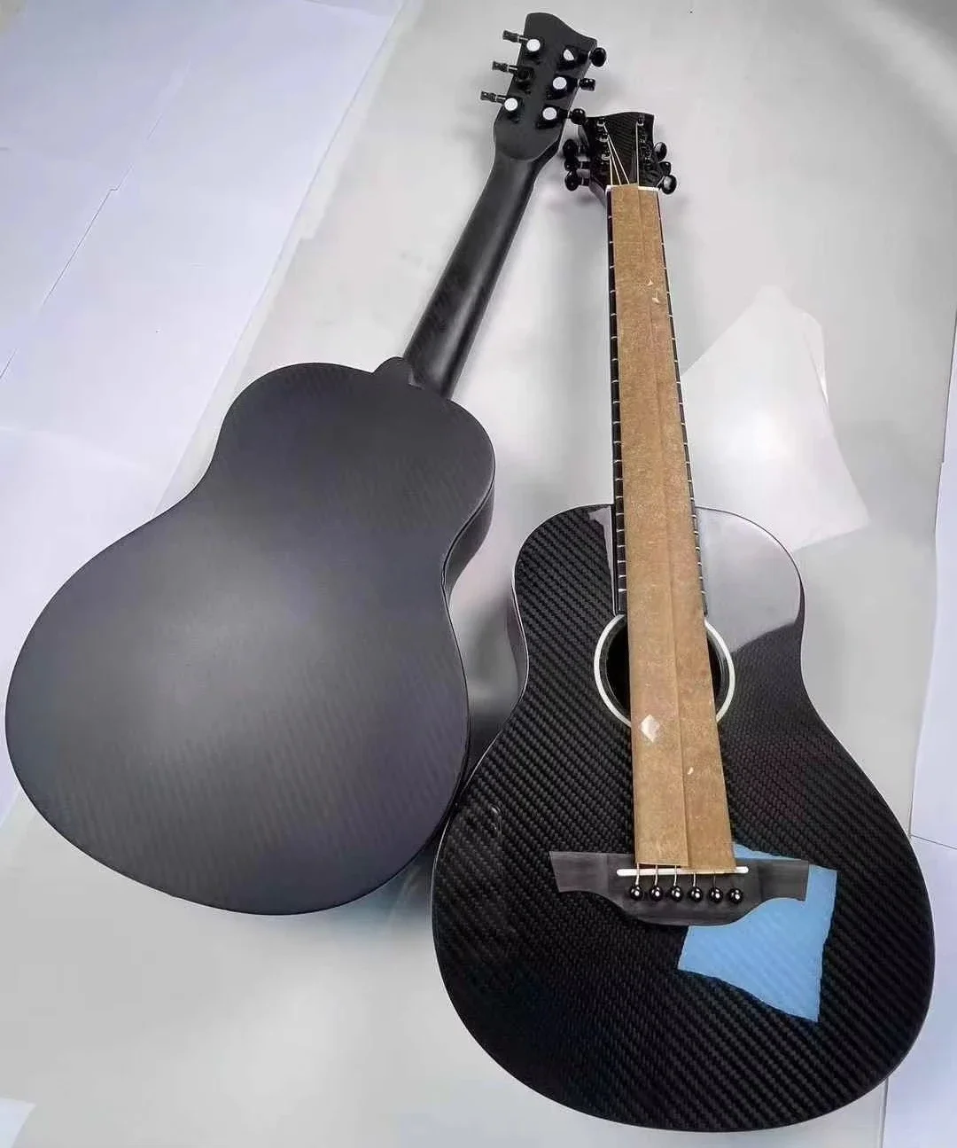 High Quality Carbon Fiber Factory Custom Classical Carbon Fiber Guitar Luxury Guitare Carbone